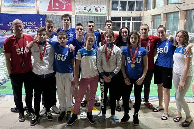 Plivači Spartaka osvojili 29 medalja na Državnom u Zrenjaninu