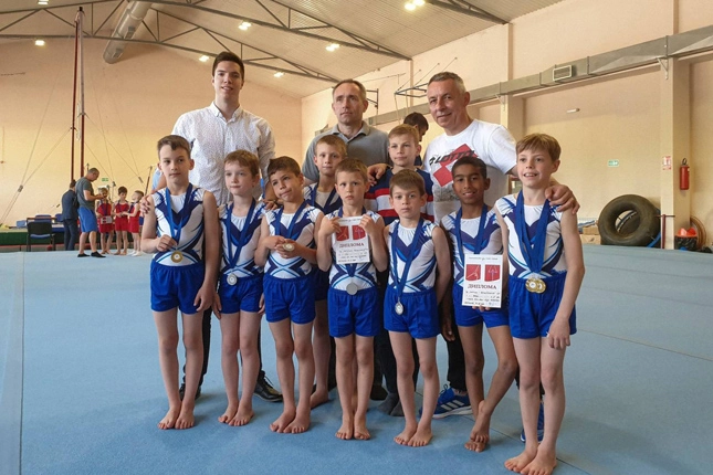 Gimnastičari Partizan Željezničara okitli se medaljama u Kostolcu